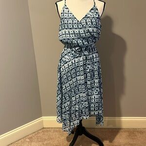 Banana Republic Blue and White Sleeveless Sundress